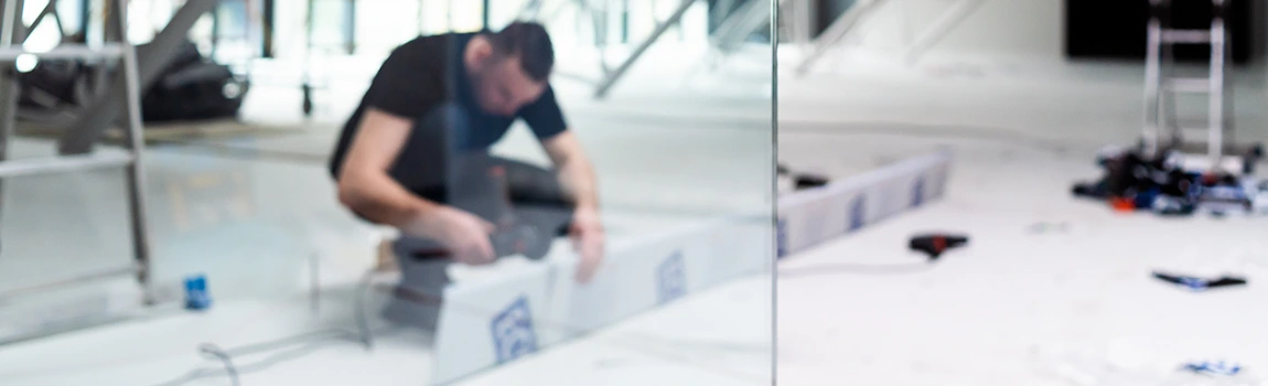 Emergency Commercial Glass Repair in Land O' Lakes, FL