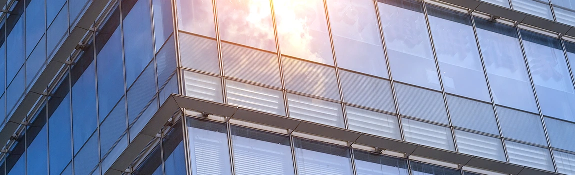 UV-Resistant Glass Experts in Land O' Lakes, FL